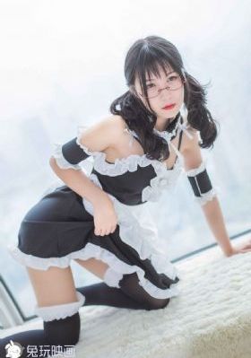 欧美私人游艇美女_4K在线播放