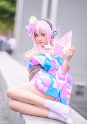 美女露屁屁和奶头全身_1080P免费观看最新